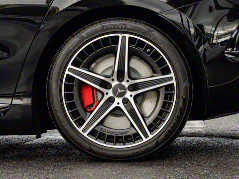 2023�� AMG EQE 53 4MATIC+