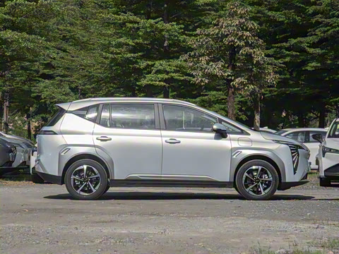 2025�� Plus 510 ������