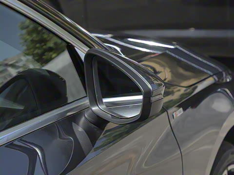 2023�� �Ŀ� Sportback 35 TFSI ʱ���˶���