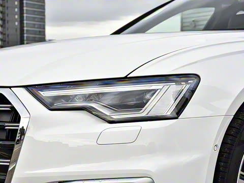 2025 Ŀ 45 TFSI ѡ