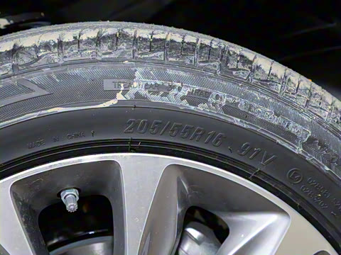 2022�� 320 �Զ������촰��