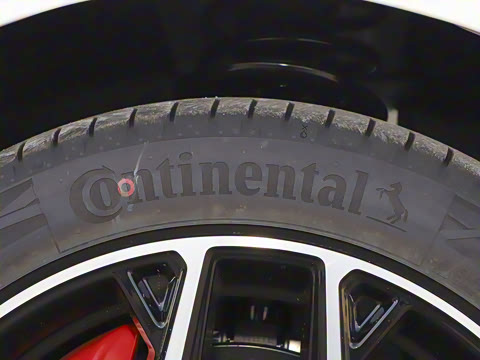 2025�� ���� 550Pro�캽��