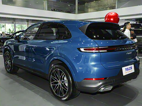 2025�� Cayenne 3.0T ���ΰ�