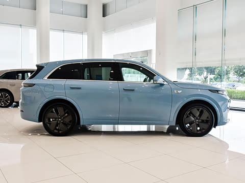 2025�� Max ���ܻ��°�