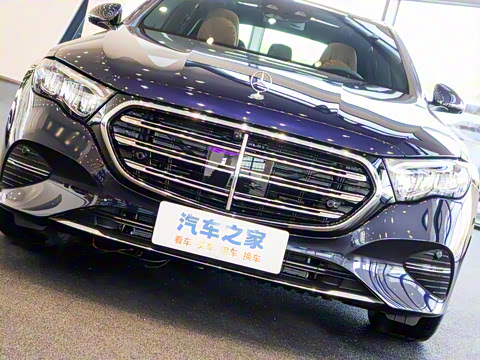 2025�� �Ŀ� E 300 L ������