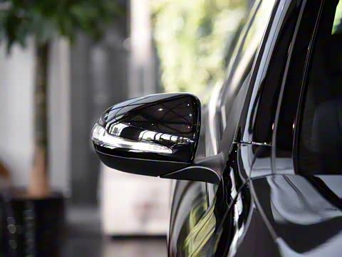 2019�� GLC 200 4MATIC