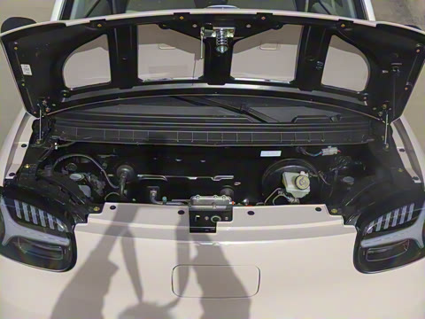 2025�� Pro 282km ���ư�