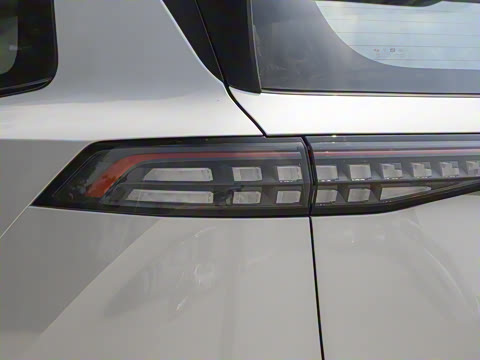 2025�� 210Ultra�Ǽݰ� 6��