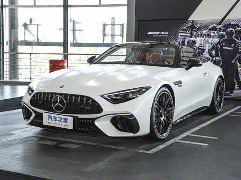 2024�� AMG SL 63 4MATIC+