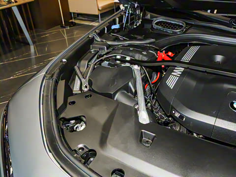 2023�� 740Li ������ ������װ