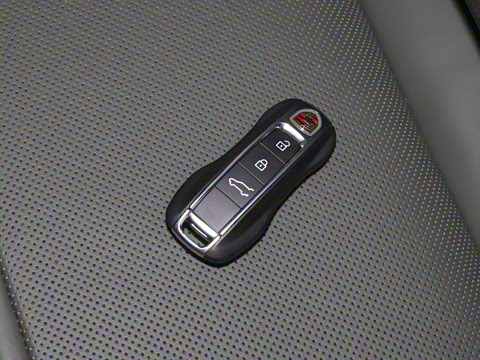 2025�� Cayenne 3.0T ���۰�