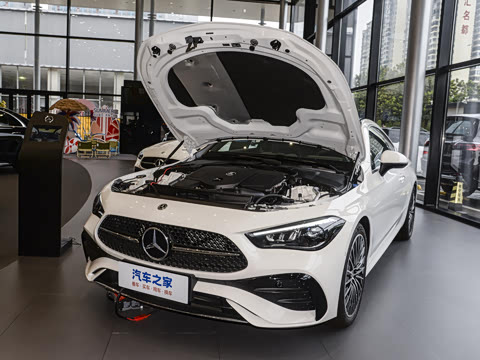 2025�� CLE 300 4MATIC �����ͽ��ܳ�