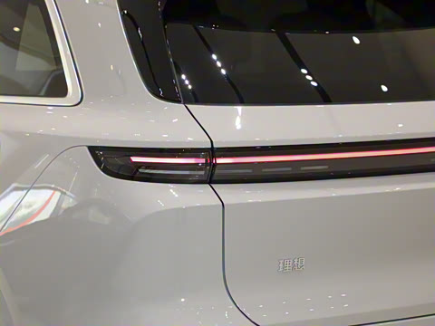 2025�� Pro ���ܻ��°�