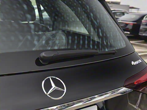 2025�� �Ŀ� GLE 450 4MATIC ������