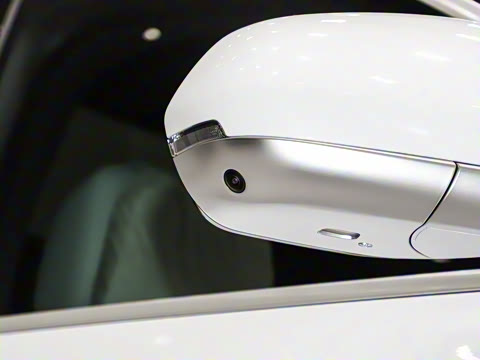 2025�� Ultra ���ܻ��°�