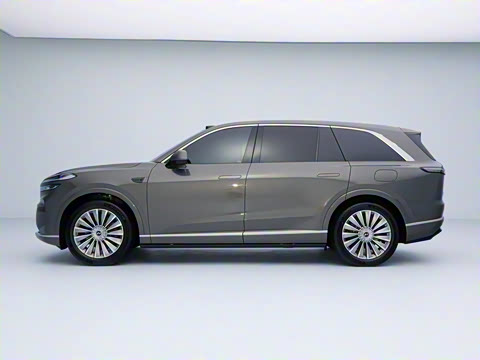 2025�� Ultra ������