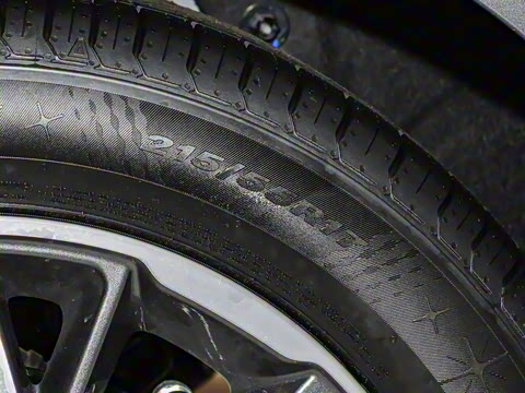 2025�� 1.5T ������