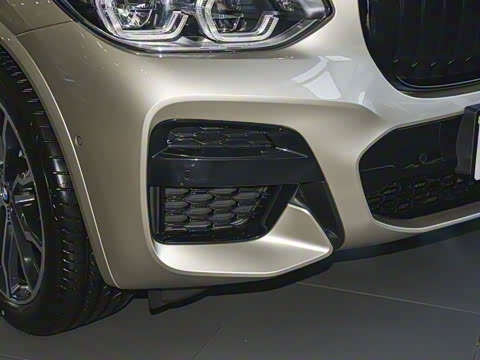 2021�� �Ŀ� xDrive 25i M�˶���ҹ��װ