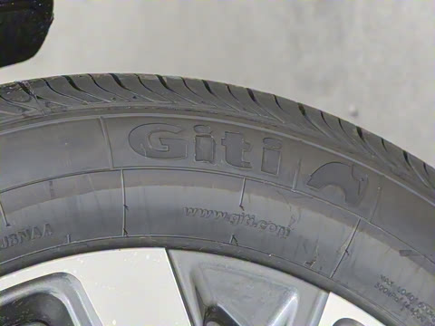 2023�� 1.5T CVT�����а�