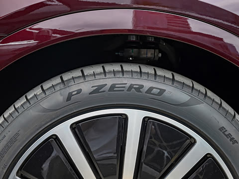 2025�� ���� Ultra�� 52kWh 5����