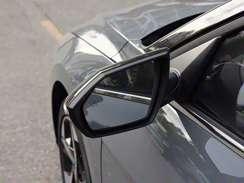 2021�� 1.5L CVT TOP�콢��