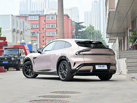 2025�� ������������������Max��