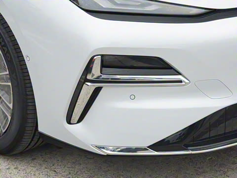 2025�� 130km EM-i ������