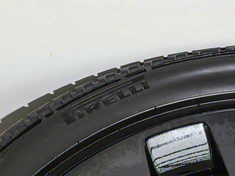 2025�� 400PS Dynamic HSE