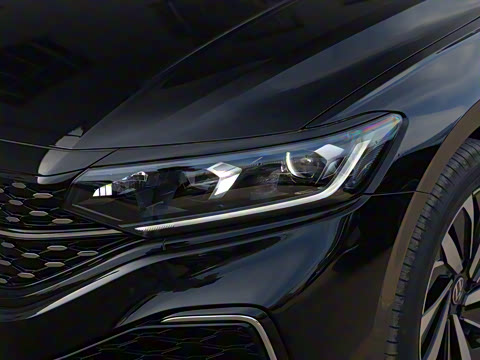 2023�� �Ŀ� 330TSI �ǿվ�Ӣ��