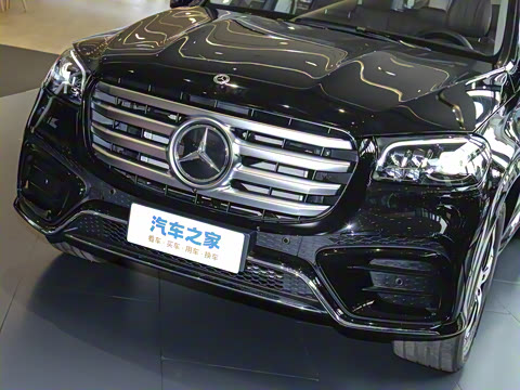 2025�� GLS 450 4MATIC ������