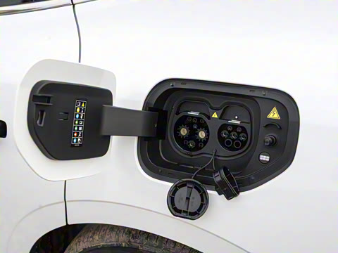 2025�� 130km EM-i ����