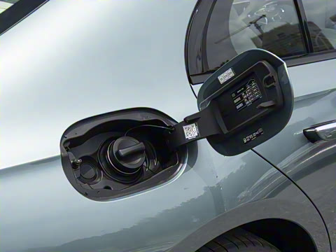 2025�� �Ŀ� E 300 ʱ�����˶���