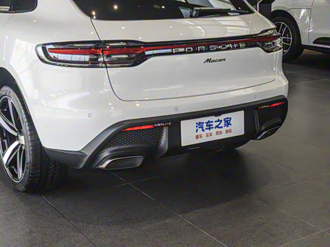 2025�� Macan 2.0T ���ΰ�