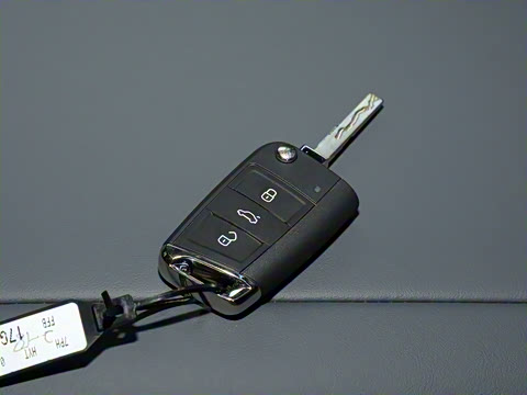 2023�� 200TSI �ֶ���Խ��