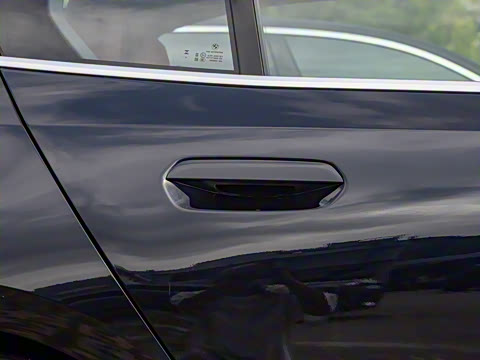 2025�� 530Li xDrive ������װ