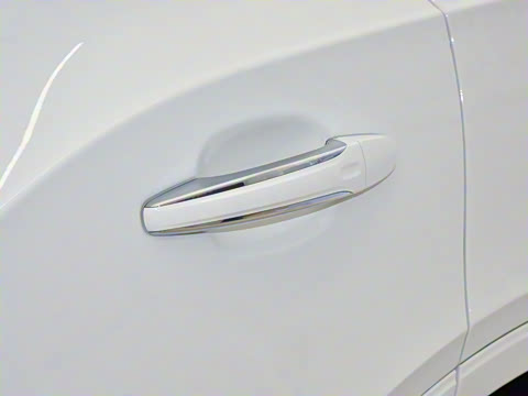 2026�� 4.0T V8 ������