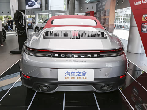 2025�� Carrera Cabriolet 3.0T