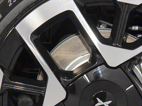 2025�� 702 �������� Ultra