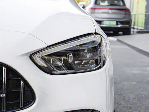 2024�� AMG C 43 4MATIC