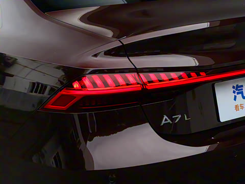 2022�� 55 TFSI quattro S-line ��Զ��������װ