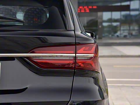 2018�� 1.5T �ֶ���UP