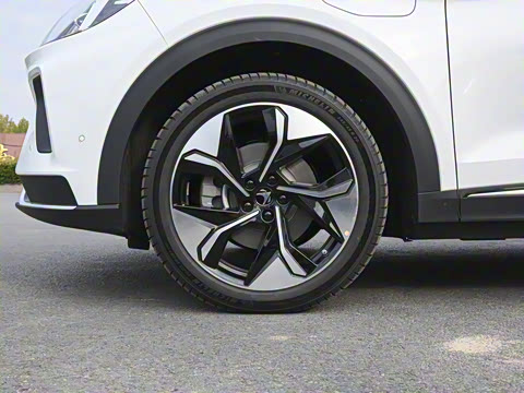 2022�� 653S+ 175kW