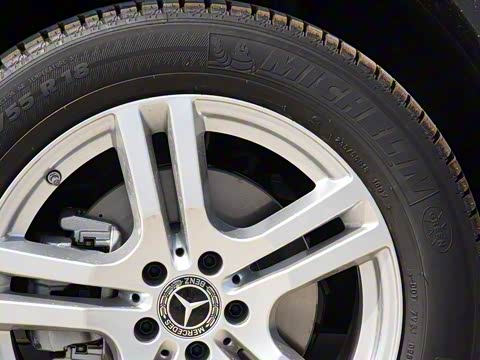 2020�� GLB 180 ʱ����