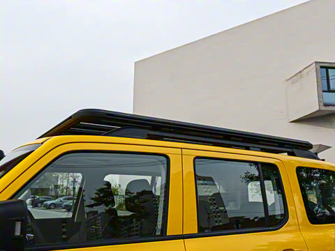 2022�� 2.0T �߾��޶���