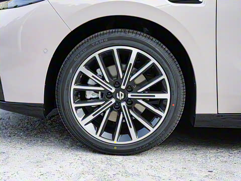 2025�� 550������