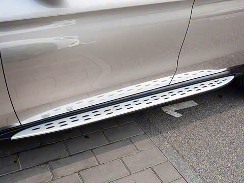 2019�� GLC 260 L 4MATIC ������