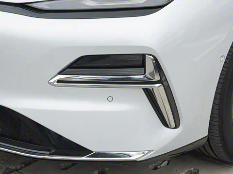 2025�� 130km EM-i ������