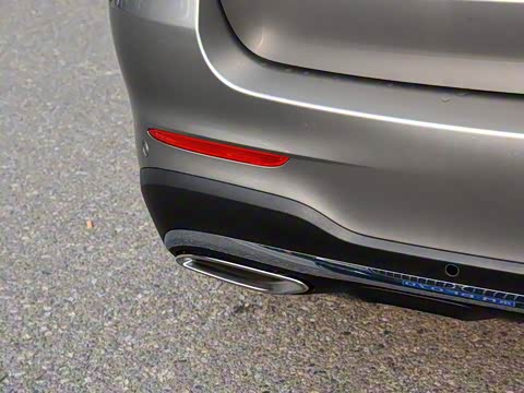 2019�� GLC 260 L 4MATIC ������