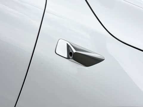 2025�� Pro ���ܻ��°�