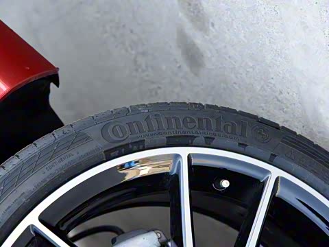 2019�� C 260 4MATIC ���ܳ�